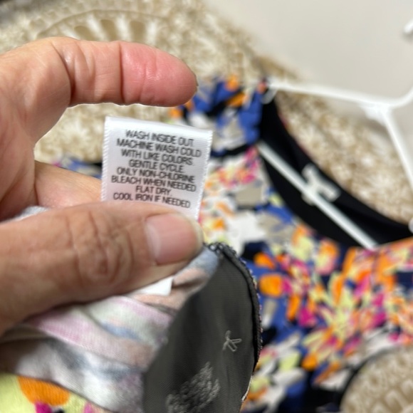 Dana Buchman Abstract Colorful Ruched Midi Sundress - Picture 10 of 10